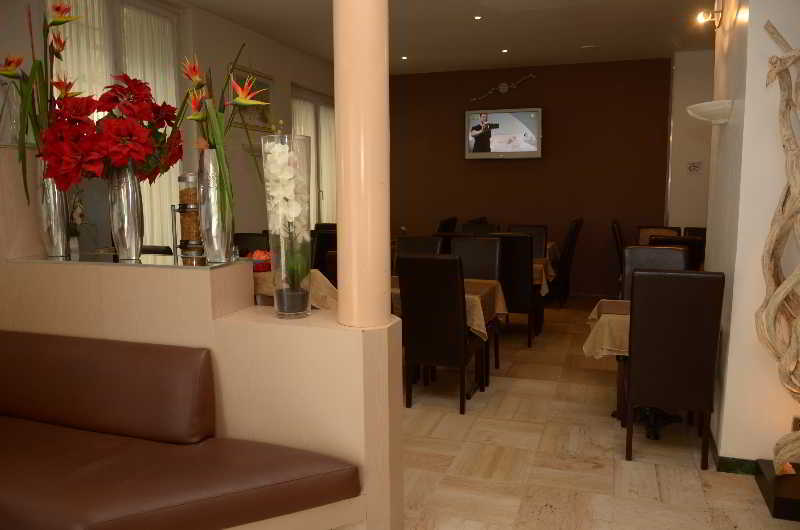 Ozz Nizza